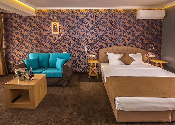 8 1/2 Art Vendégház Plovdiv